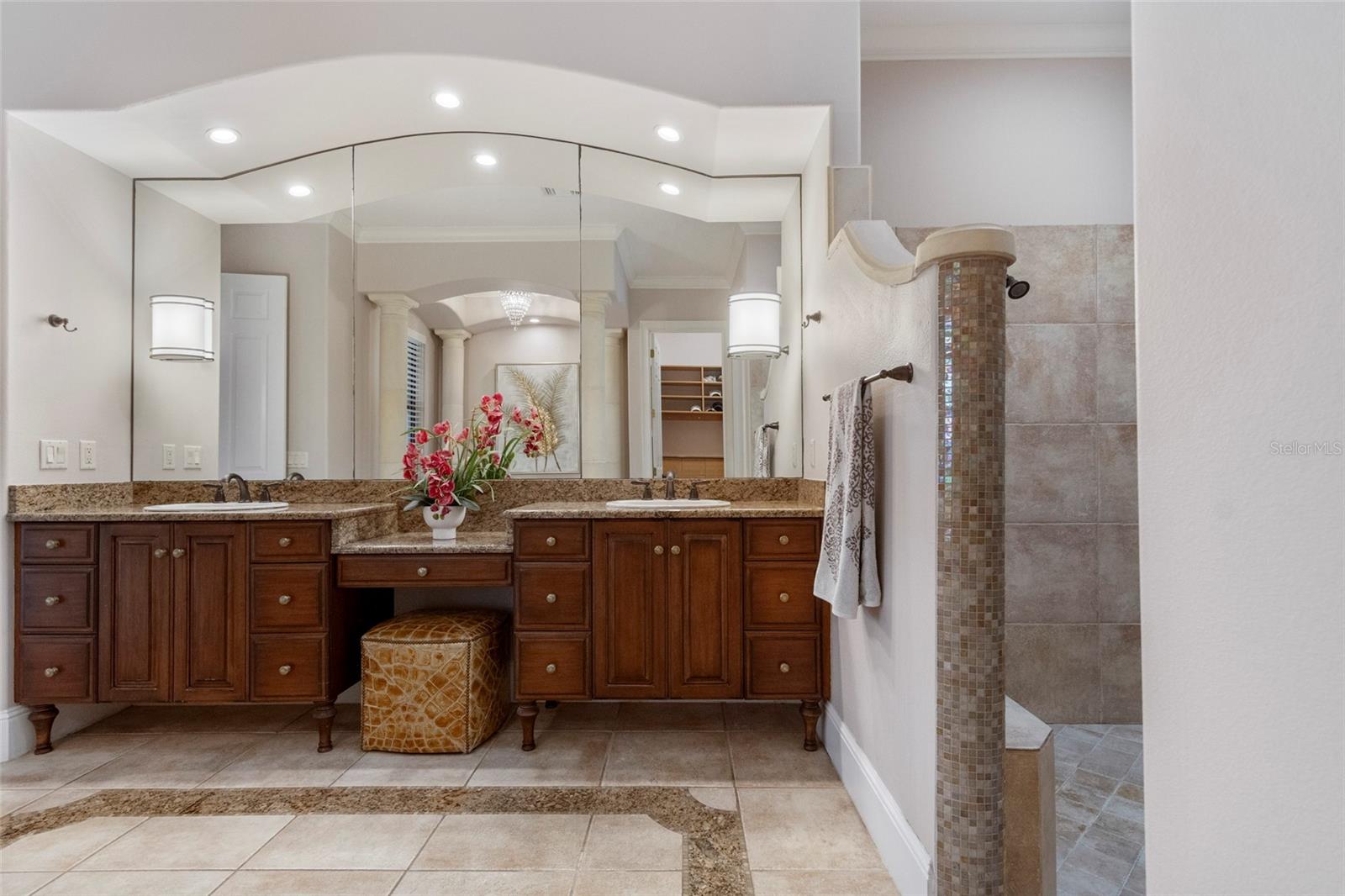 Image 40 of 91 For 6149 Blakeford Drive