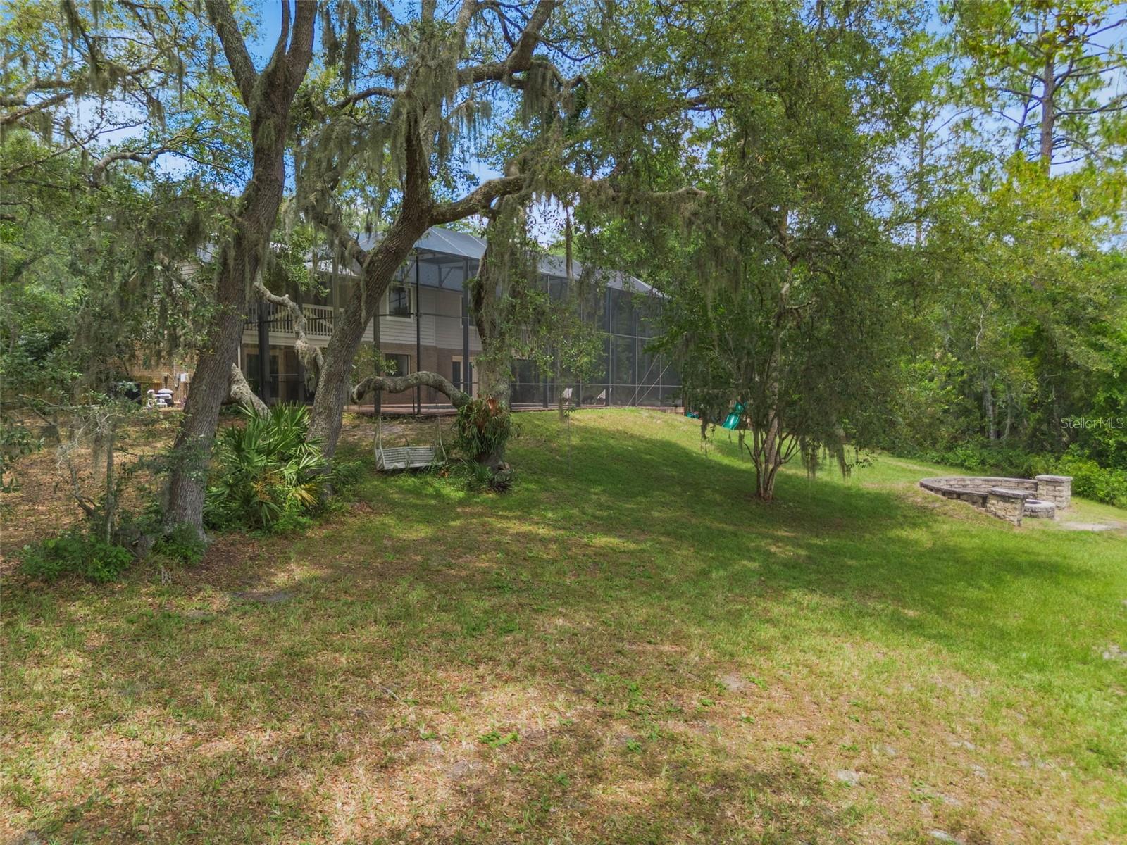 Image 44 of 63 For 120 Greentree Lane