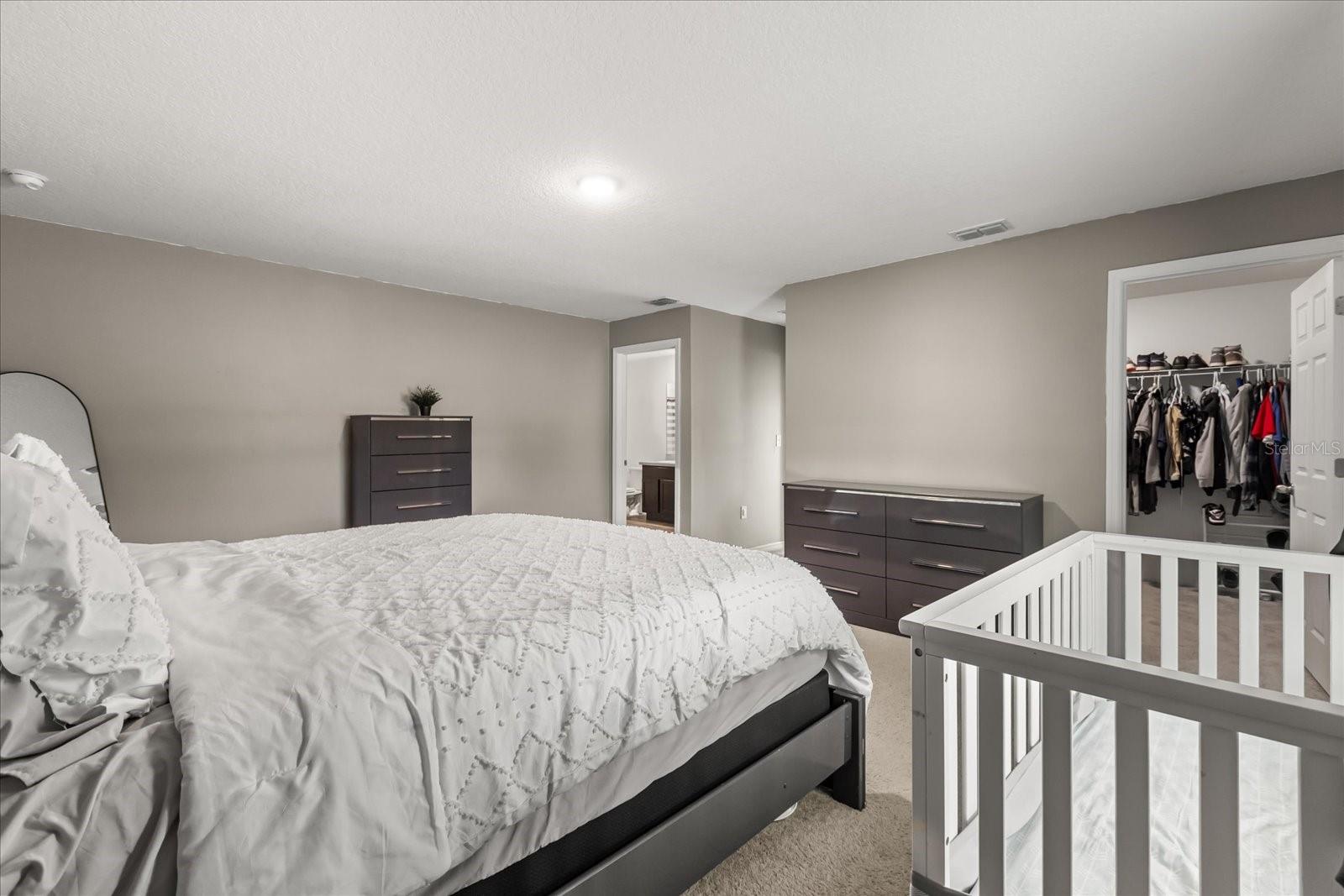 Image 10 of 23 For 391 Begonia Court