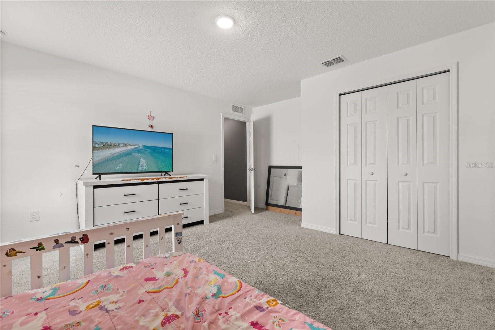 Image 16 of 23 For 391 Begonia Court