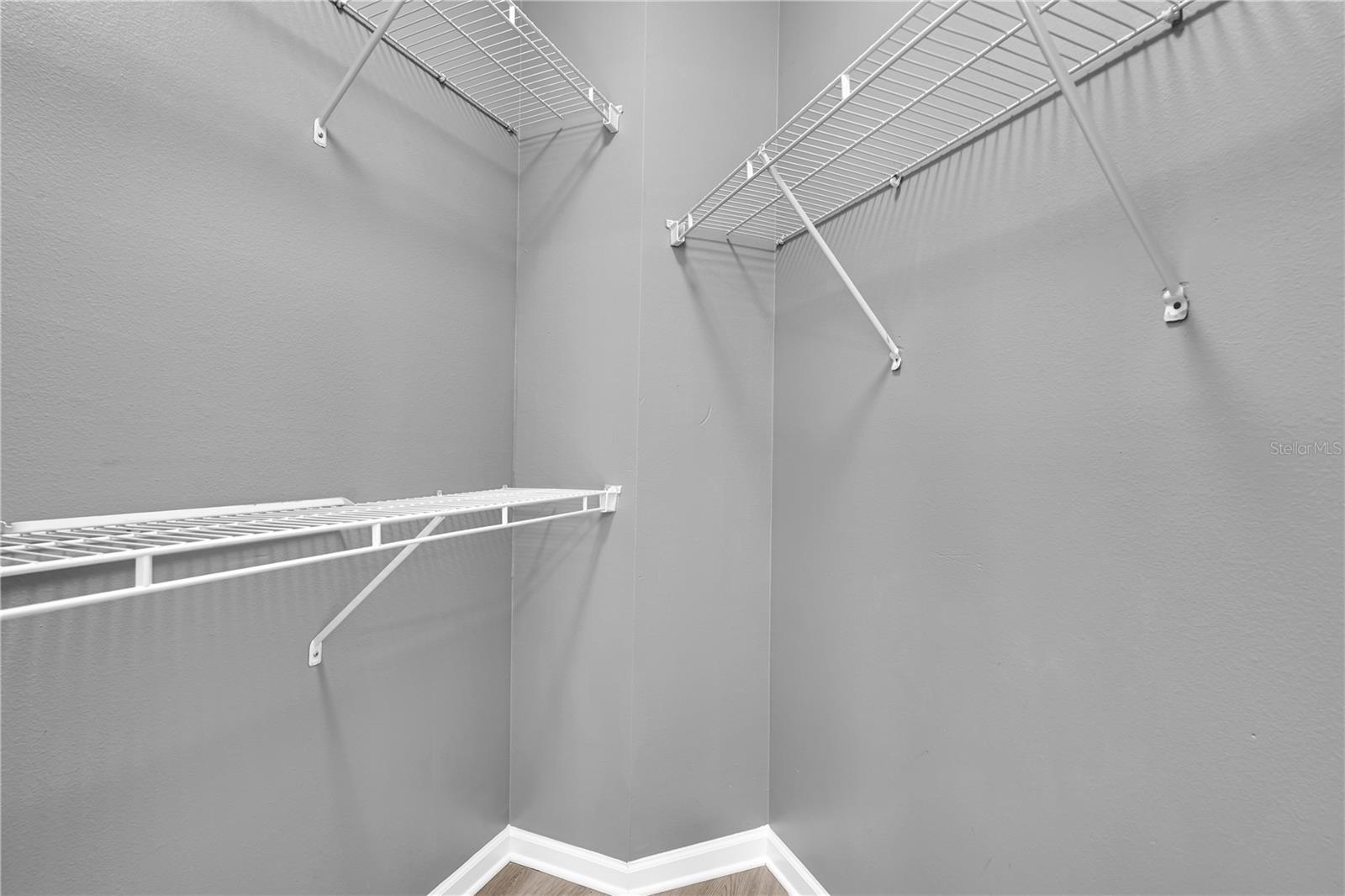 Image 16 of 39 For 12837 Madison Pointe Circle 204
