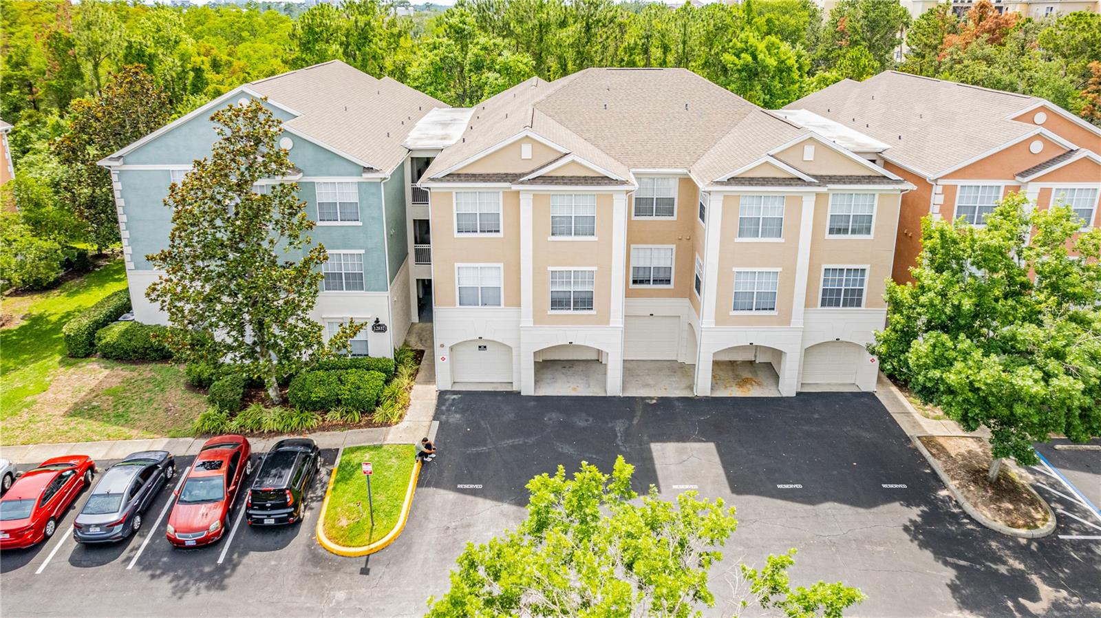 Image 26 of 39 For 12837 Madison Pointe Circle 204