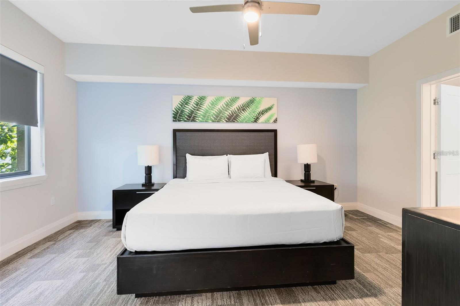 Image 7 of 27 For 14501 Grove Resort Avenue 2541