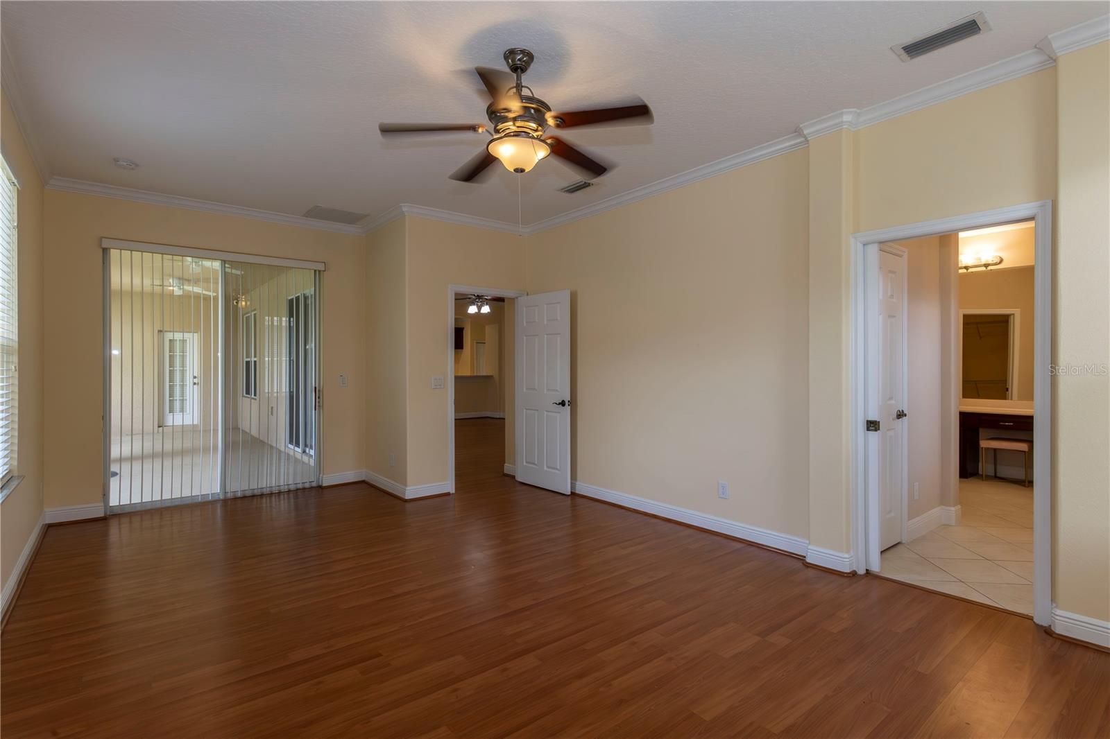 Image 16 of 46 For 15313 Hayworth Drive