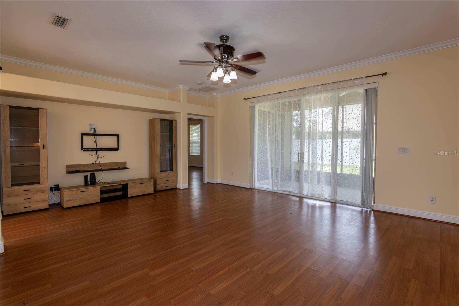 Image 7 of 46 For 15313 Hayworth Drive