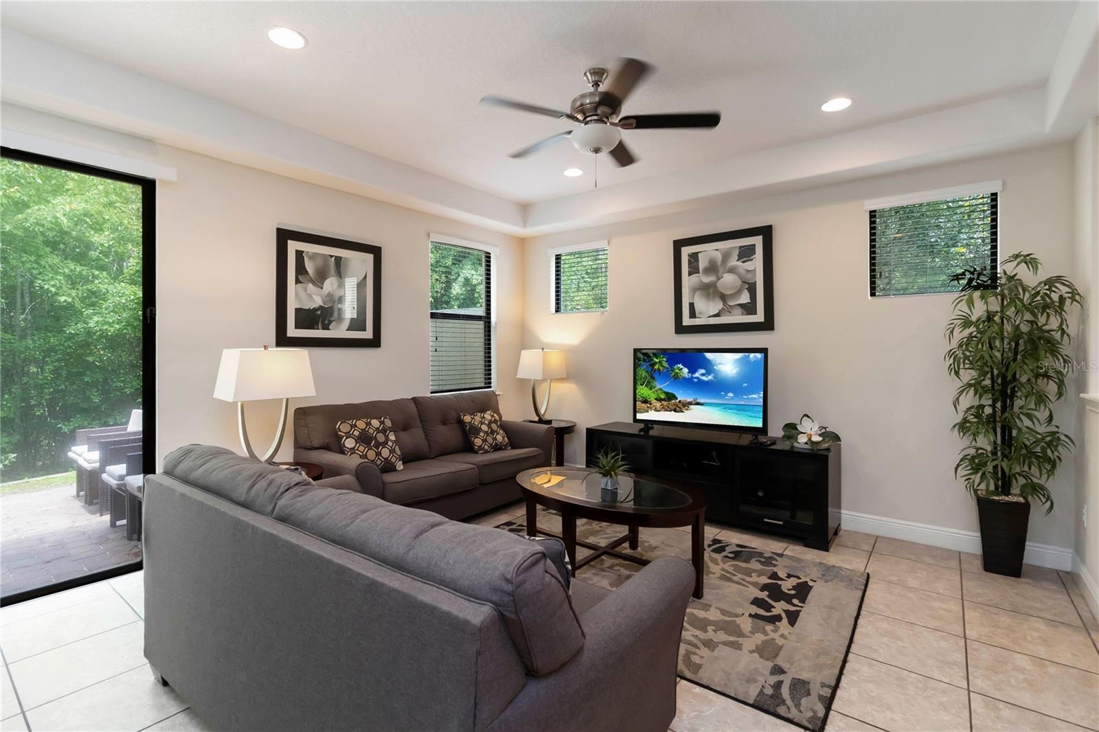Image 15 of 59 For 8219 Roseville Blvd