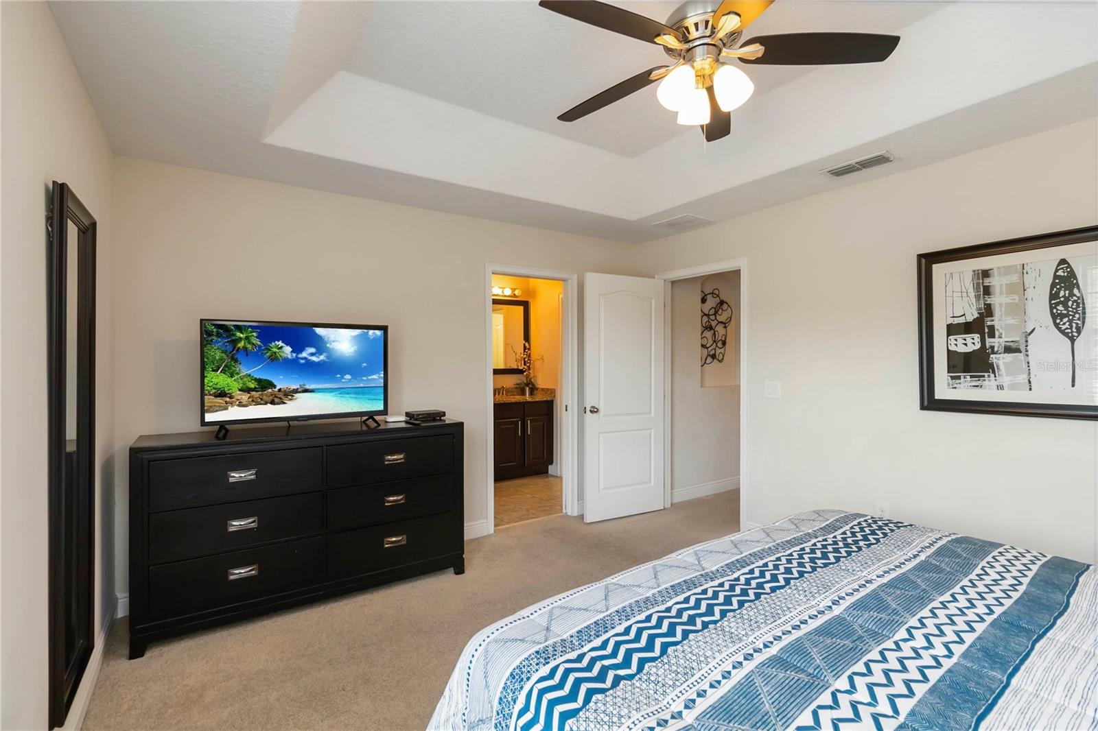 Image 31 of 59 For 8219 Roseville Blvd