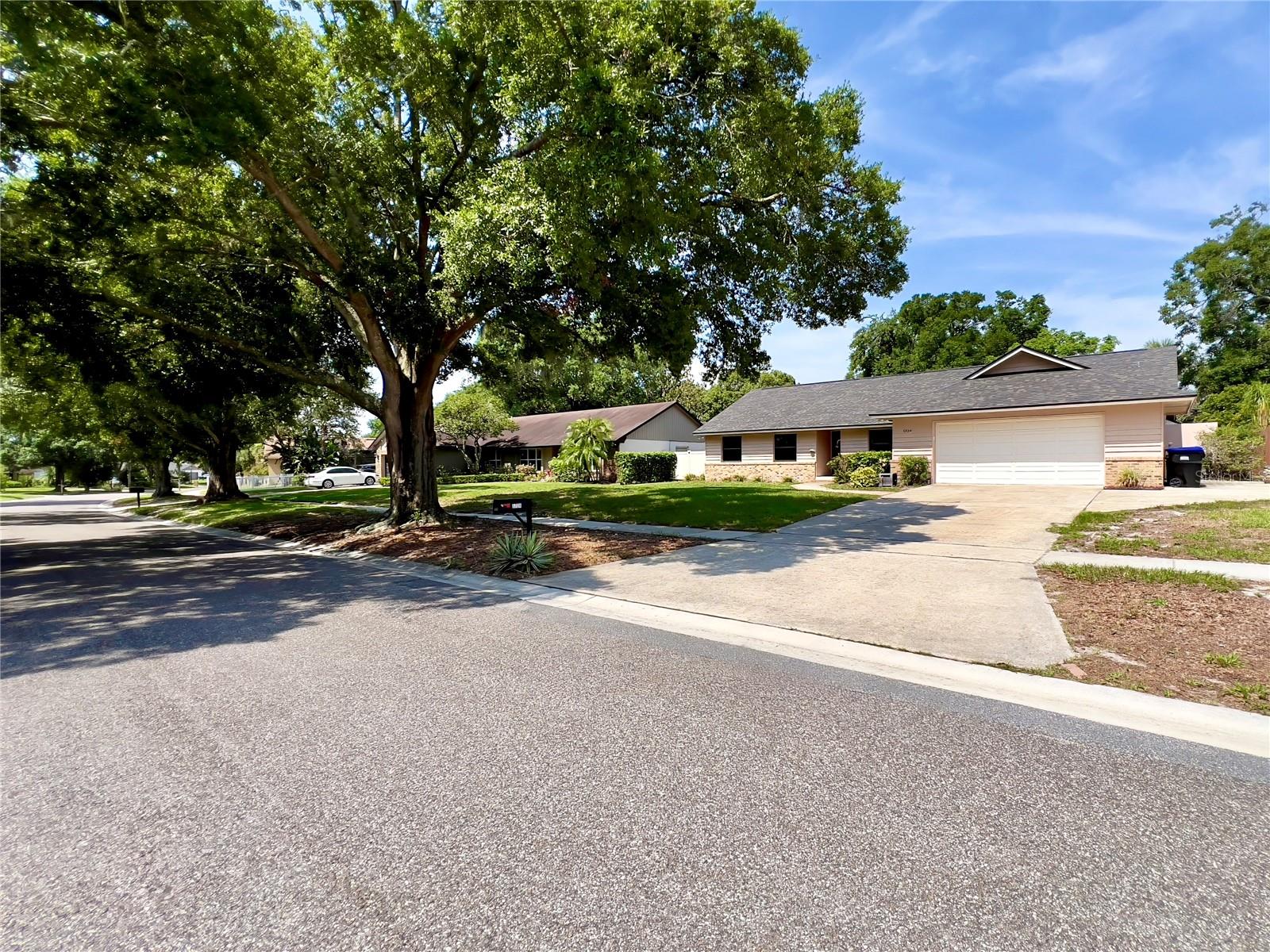 Image 47 of 50 For 5724 Pitch Pine Drive