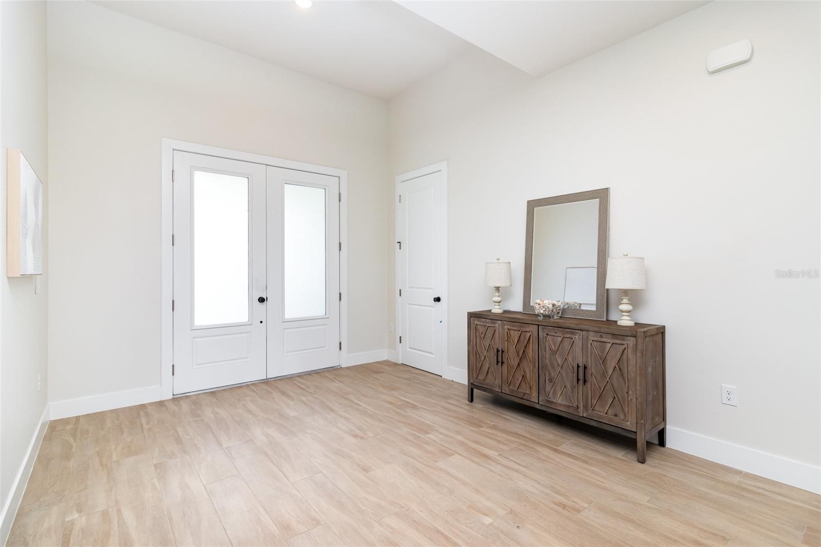 Image 2 of 33 For 508 Topsail Drive
