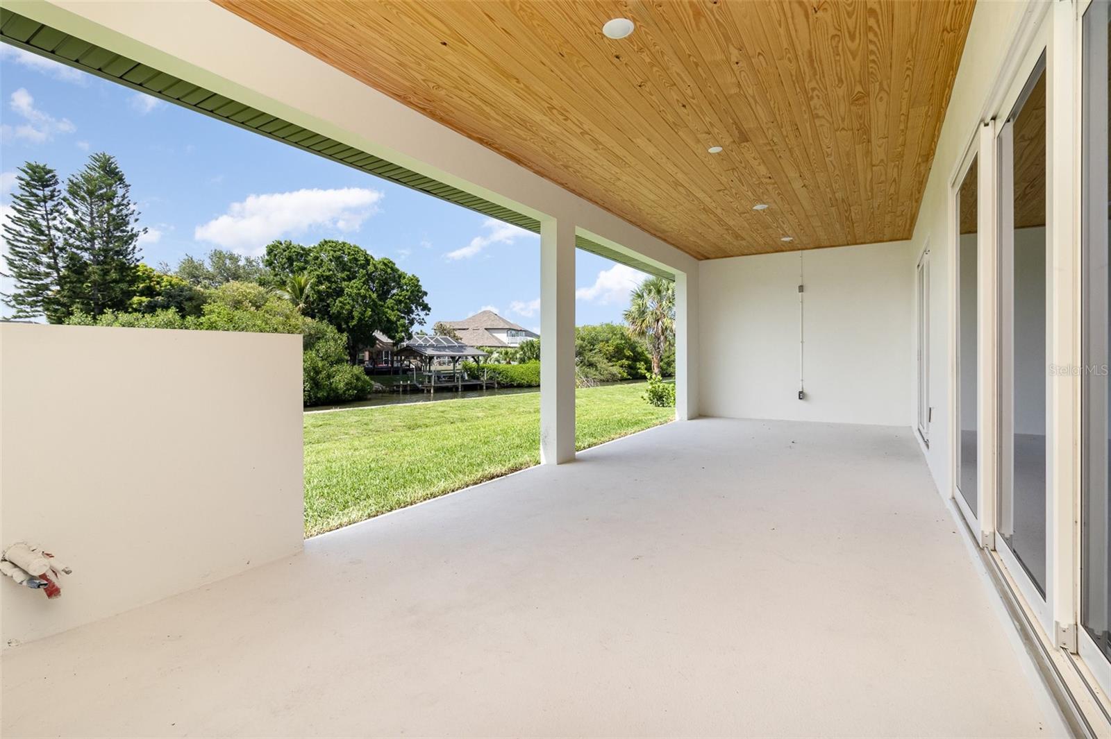 Image 30 of 33 For 508 Topsail Drive