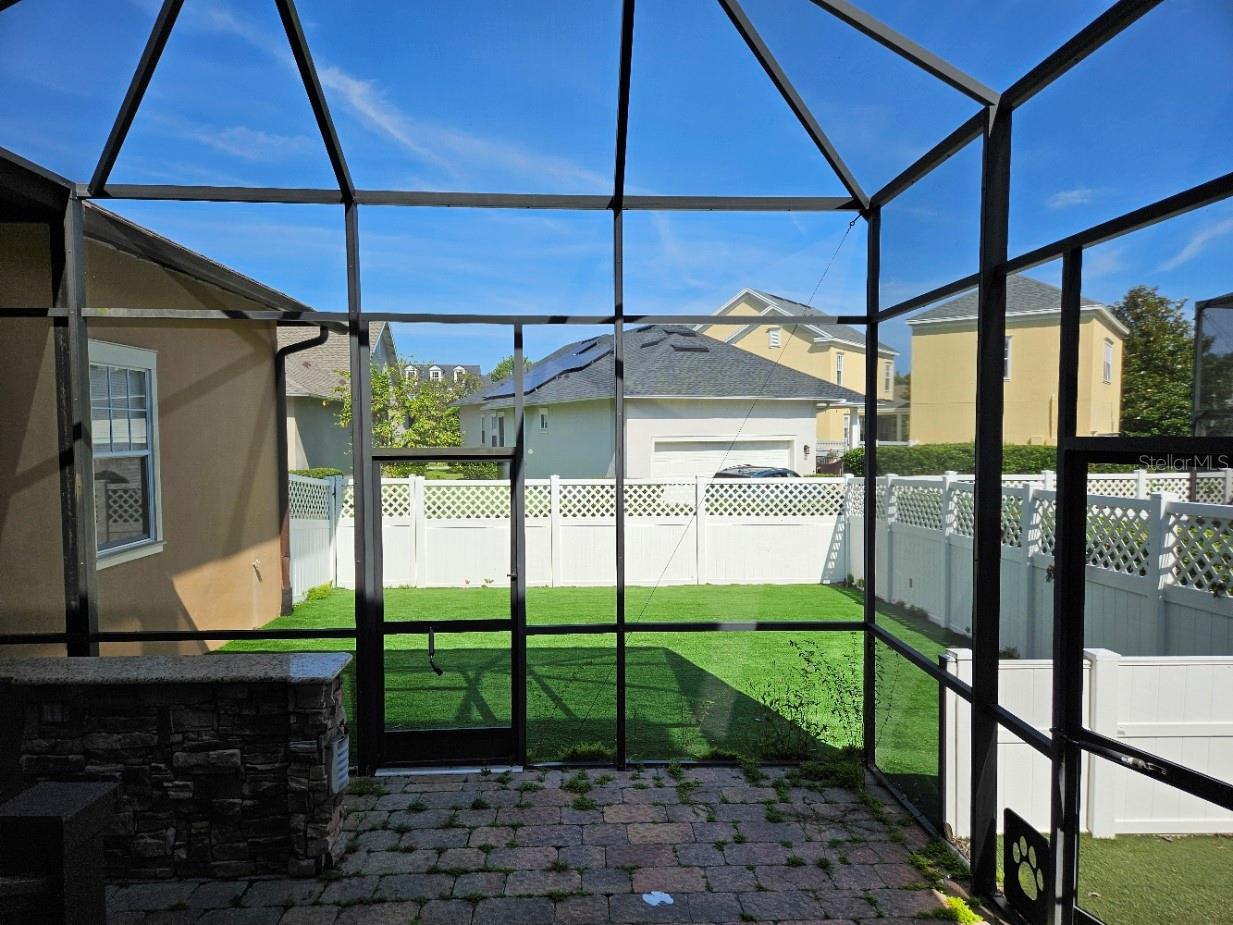 Listing photo id 39 for 1414 Stickley Avenue