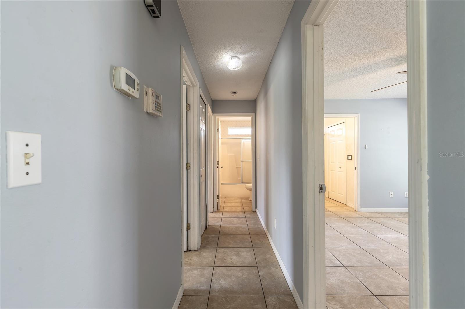 Image 12 of 28 For 620 Unabelle Avenue
