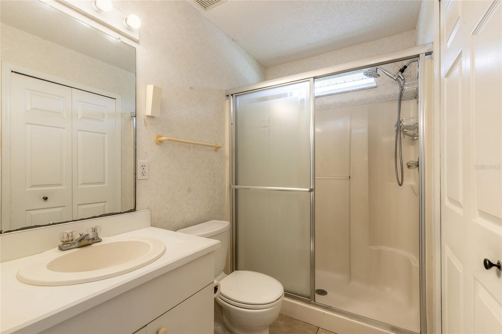 Image 15 of 28 For 620 Unabelle Avenue