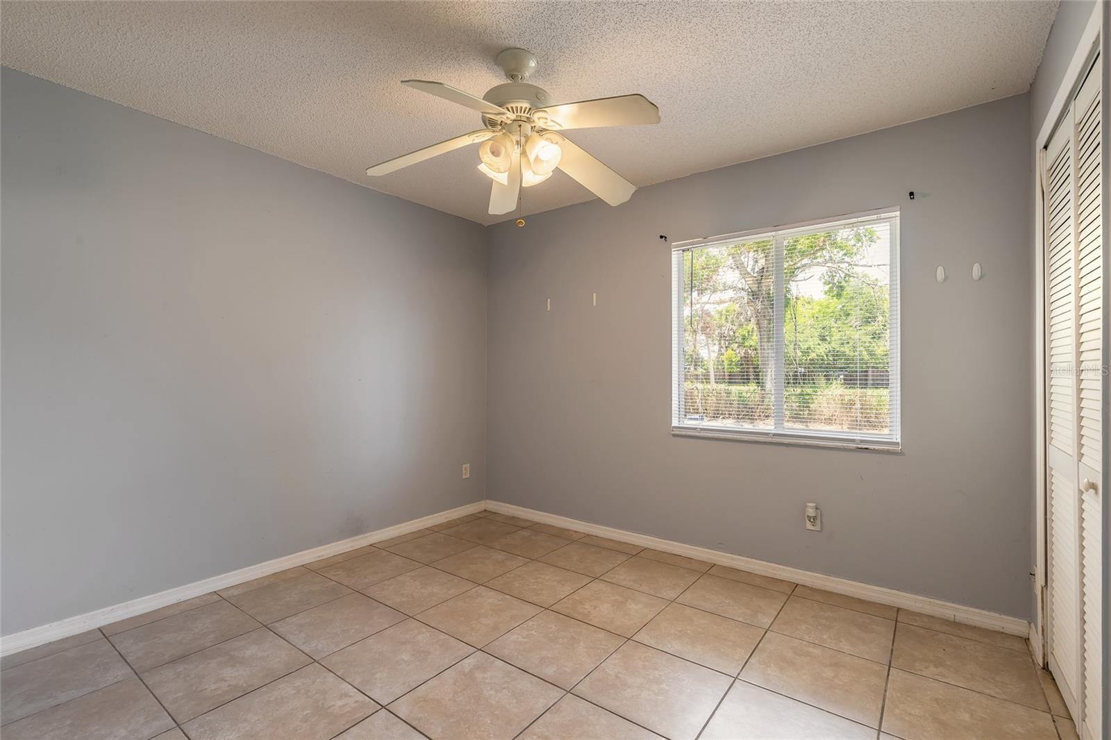 Image 17 of 28 For 620 Unabelle Avenue