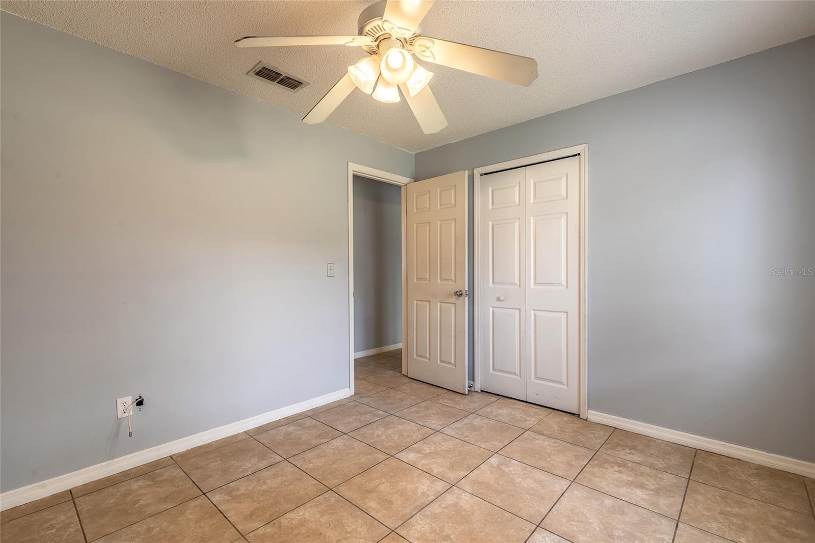 Image 21 of 28 For 620 Unabelle Avenue