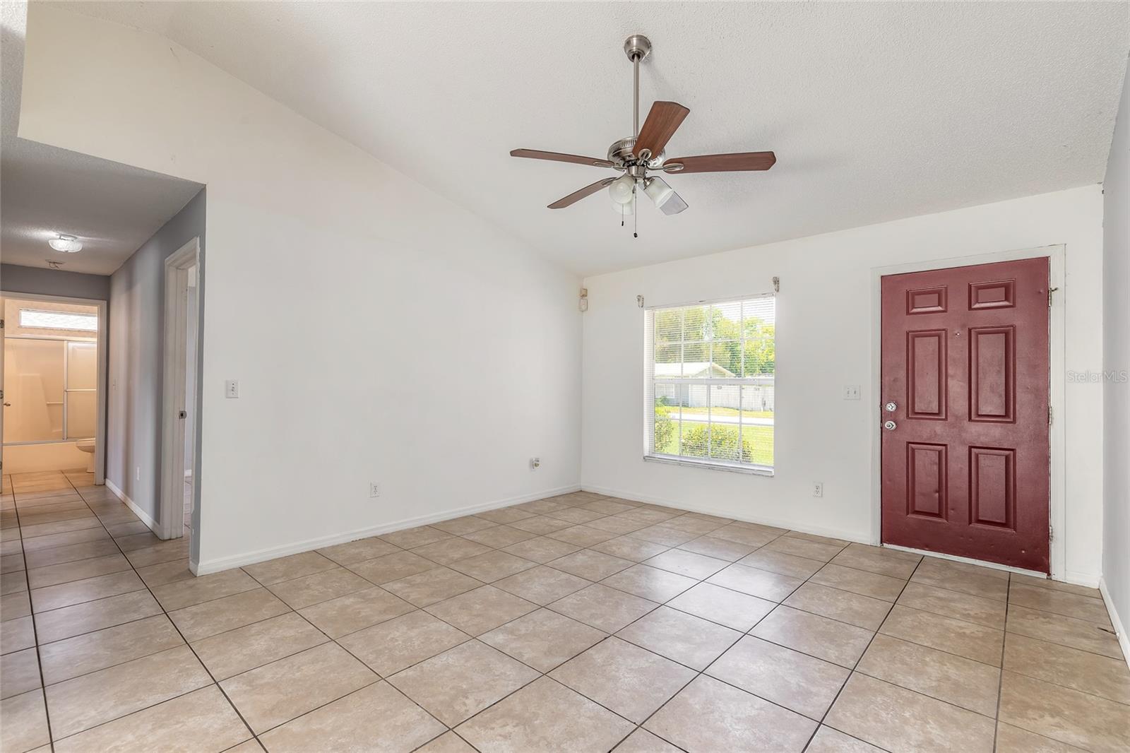 Image 4 of 28 For 620 Unabelle Avenue