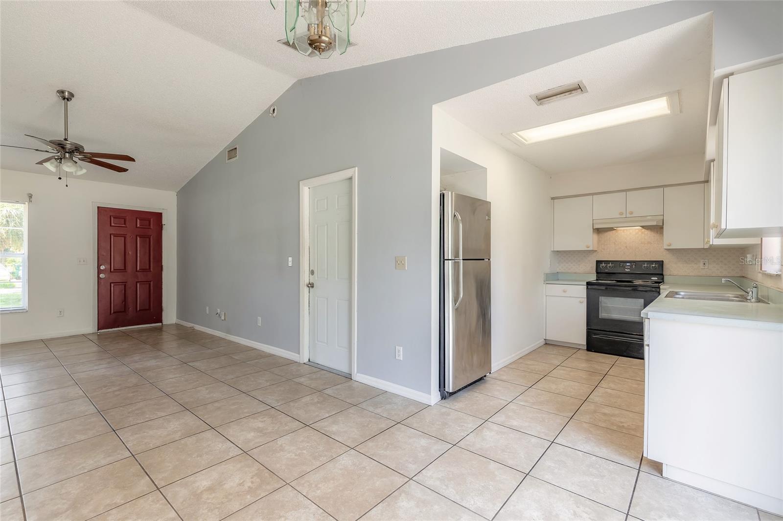 Image 7 of 28 For 620 Unabelle Avenue