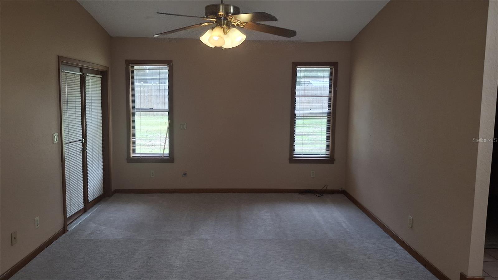 Image 10 of 31 For 900 Red Fox Road