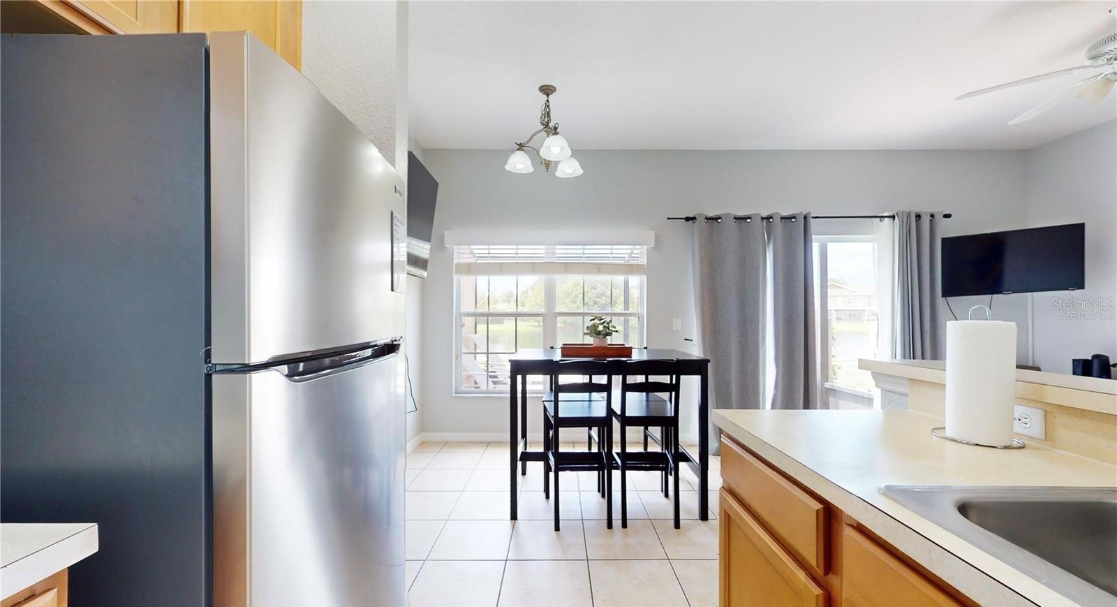 Image 10 of 32 For 2411 Caravelle Circle