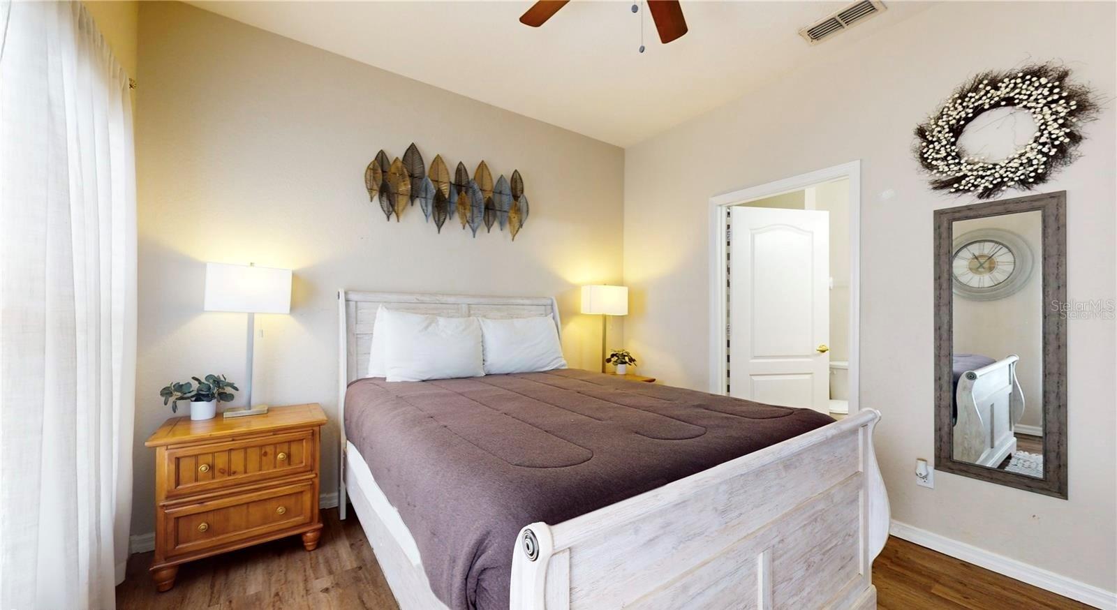 Image 13 of 32 For 2411 Caravelle Circle