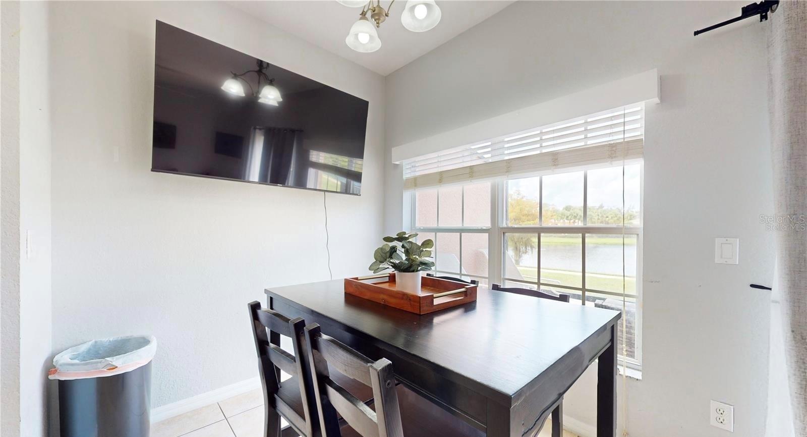 Image 5 of 32 For 2411 Caravelle Circle
