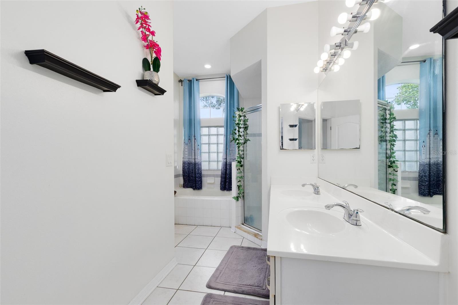 Image 12 of 29 For 10743 Fairhaven Way