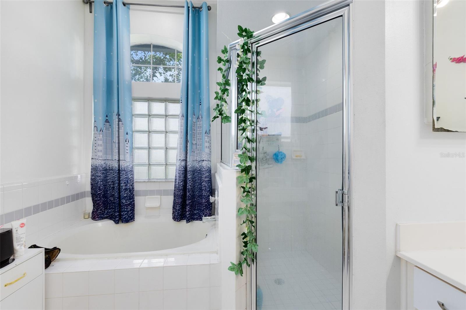 Image 13 of 29 For 10743 Fairhaven Way