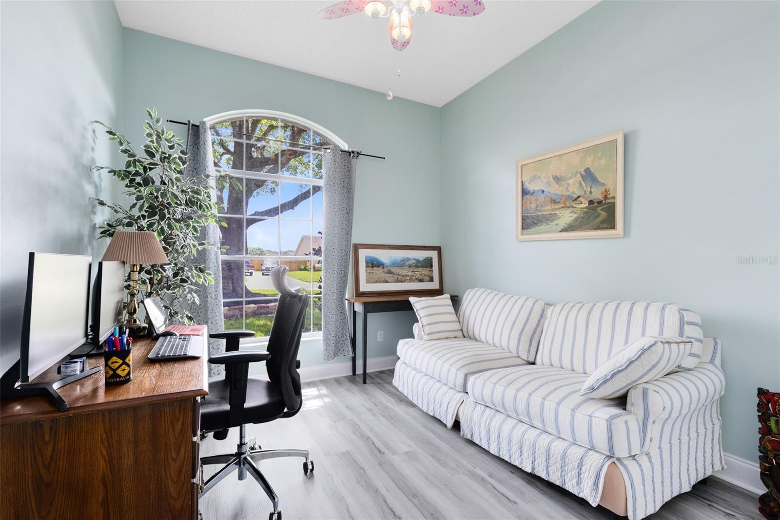 Image 17 of 29 For 10743 Fairhaven Way