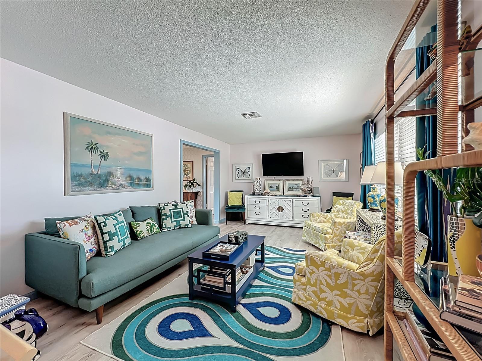 Image 10 of 55 For 3443 Arnel Drive