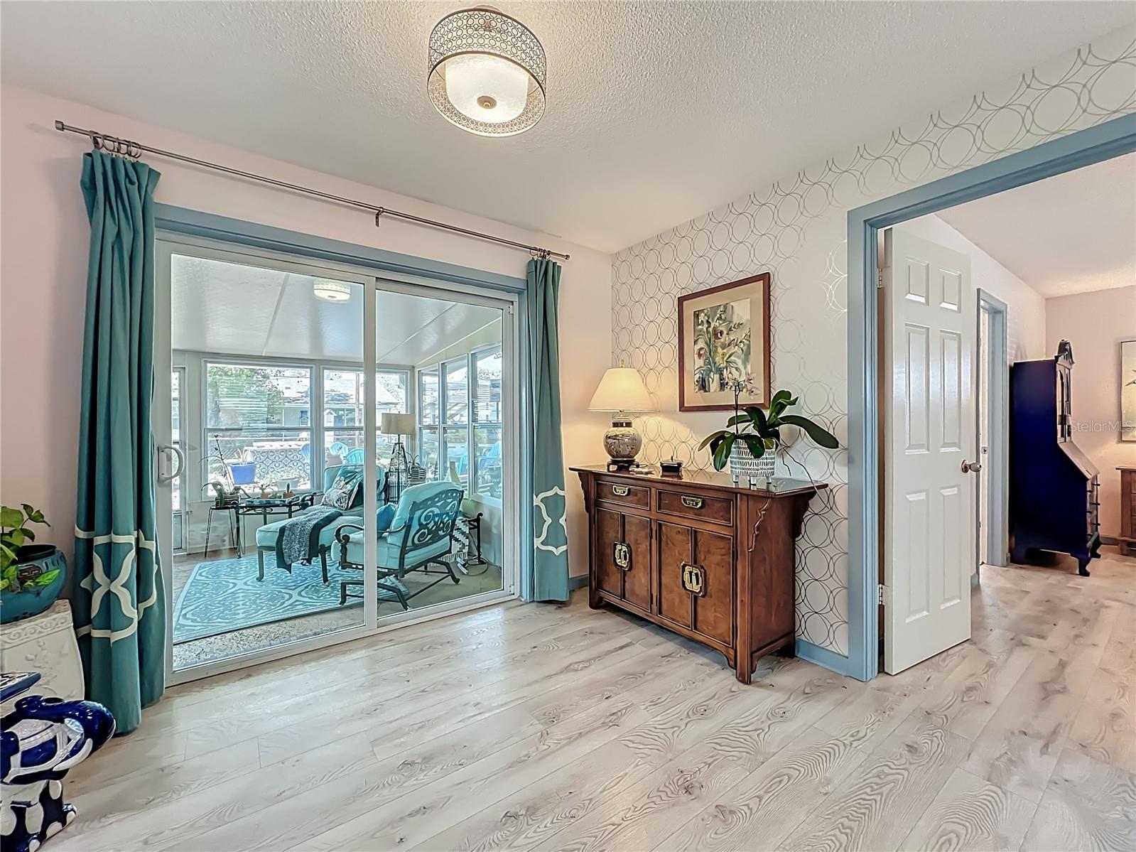 Image 15 of 55 For 3443 Arnel Drive