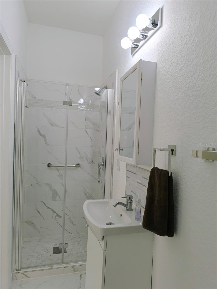 Image 37 of 50 For 8674 Abbotsbury Drive