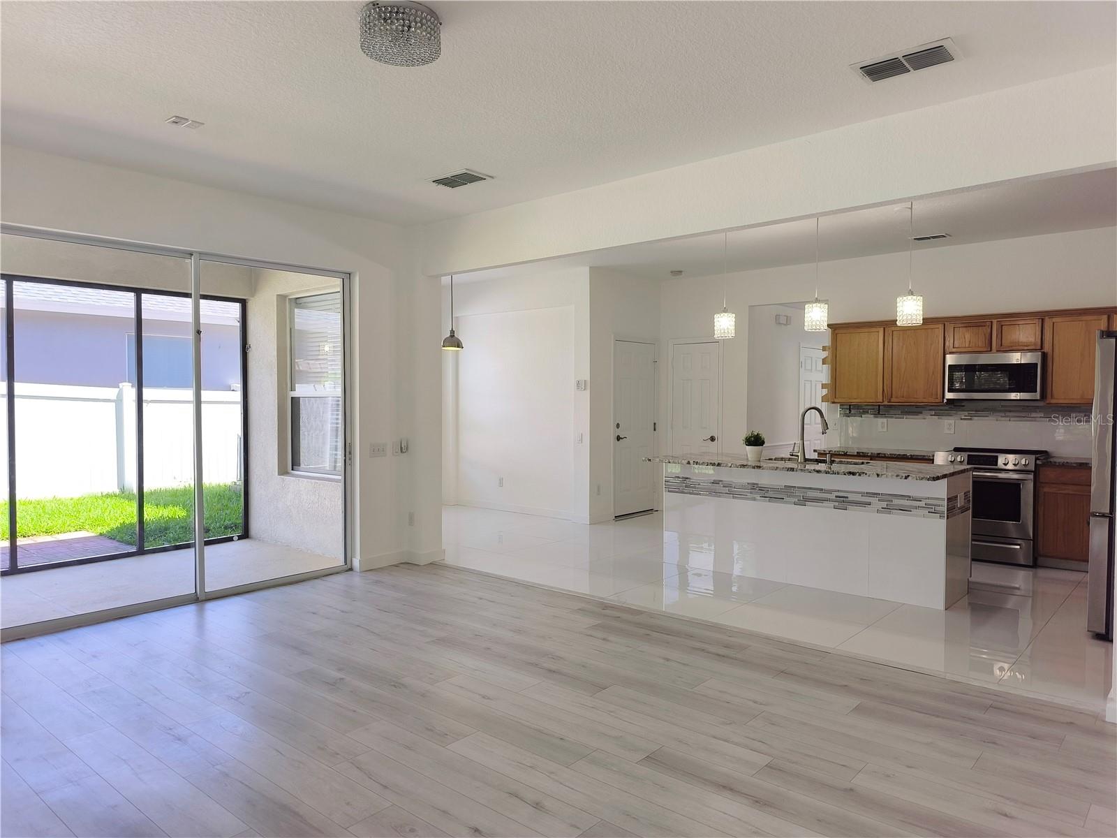 Image 40 of 50 For 8674 Abbotsbury Drive