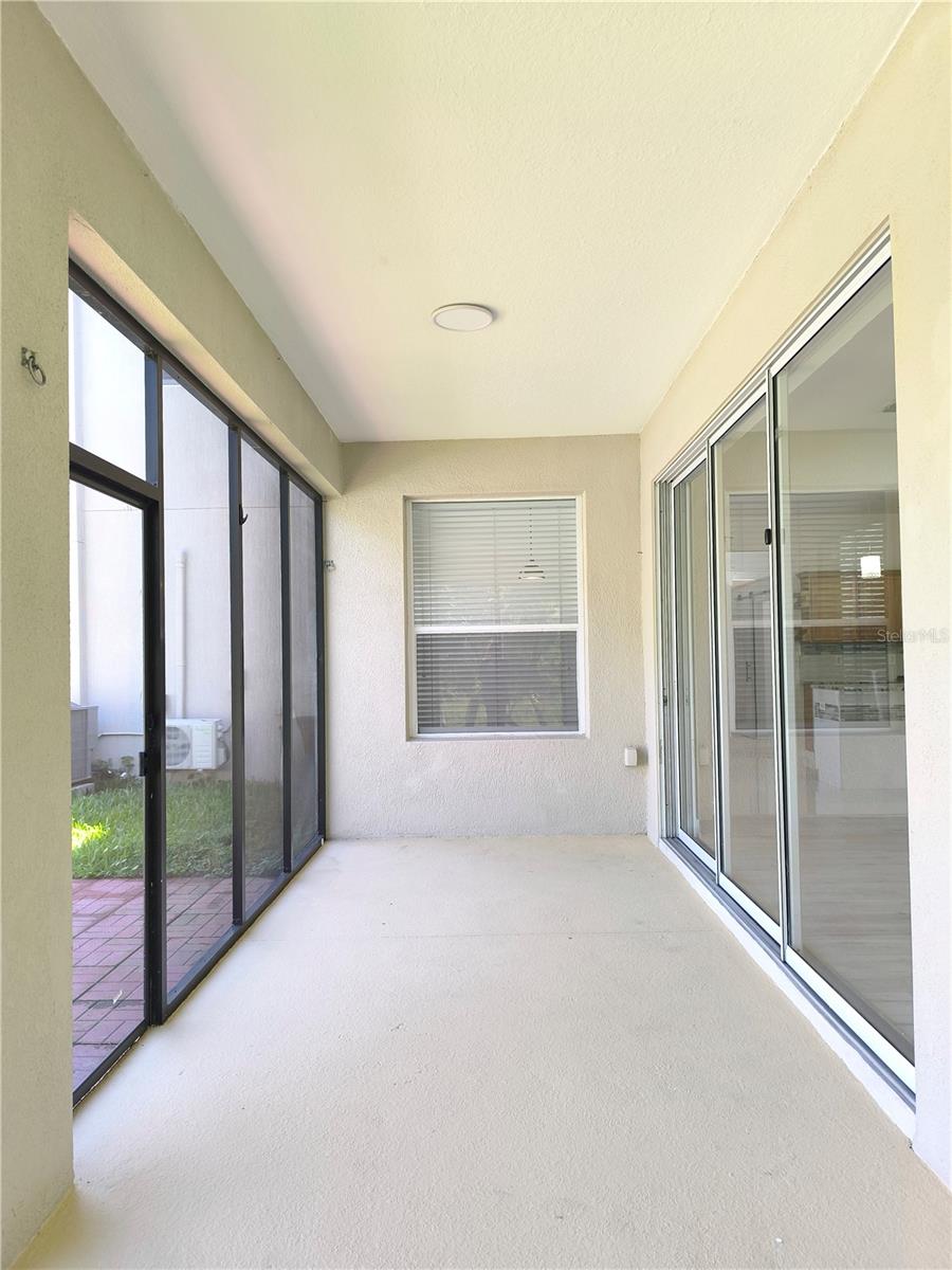 Image 42 of 50 For 8674 Abbotsbury Drive