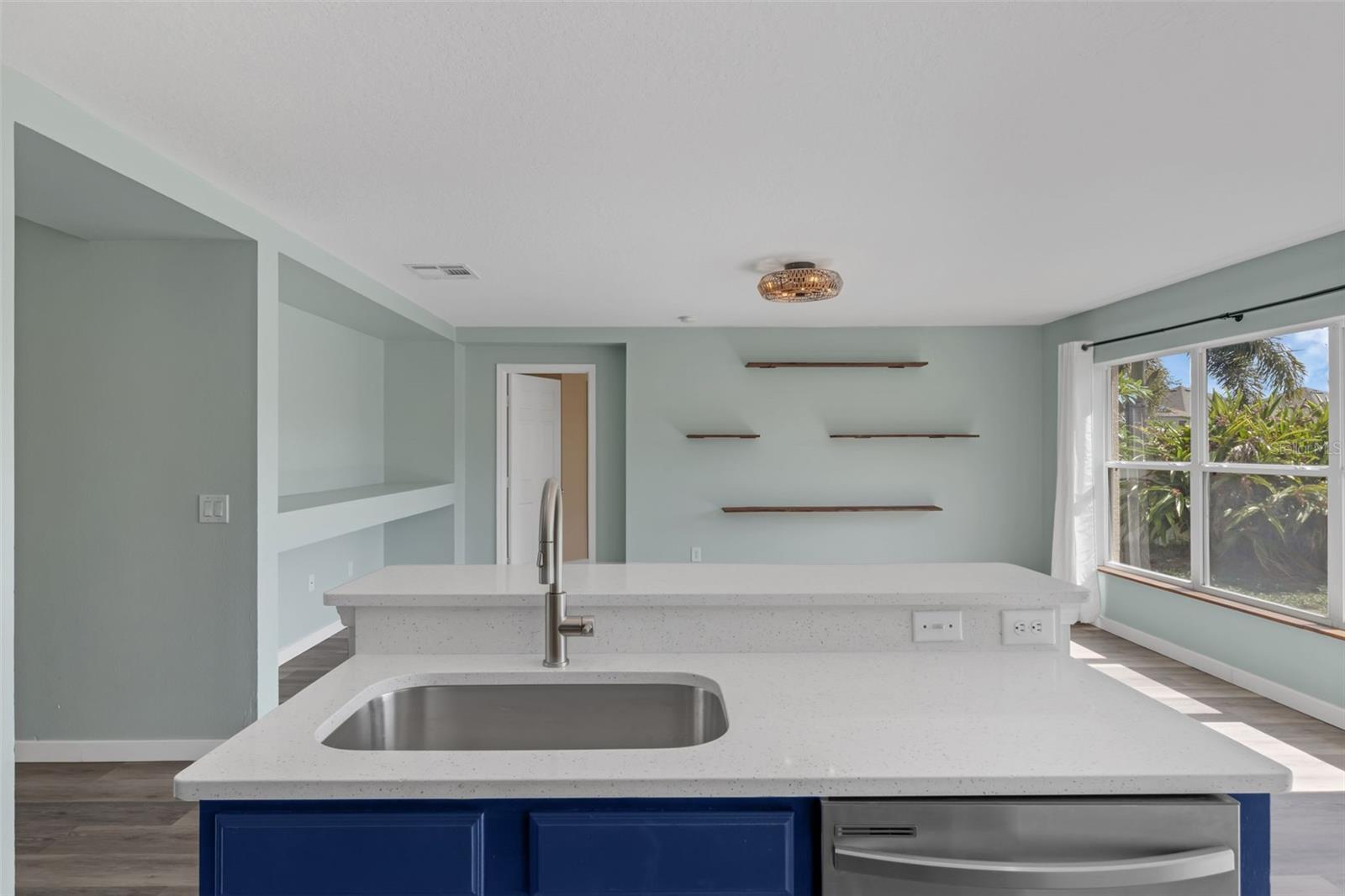 Image 18 of 53 For 126 San Carlo Road