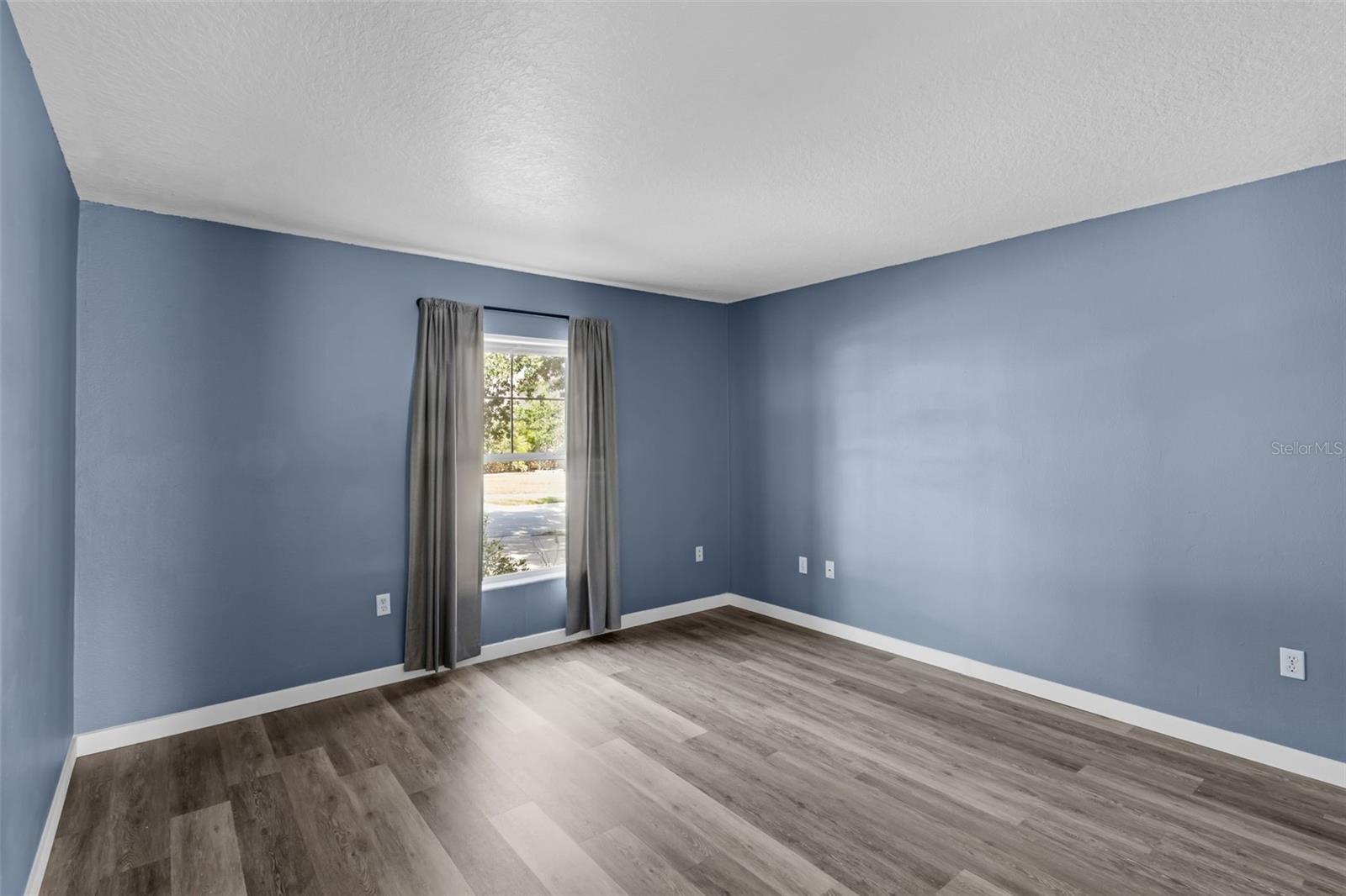 Image 22 of 53 For 126 San Carlo Road