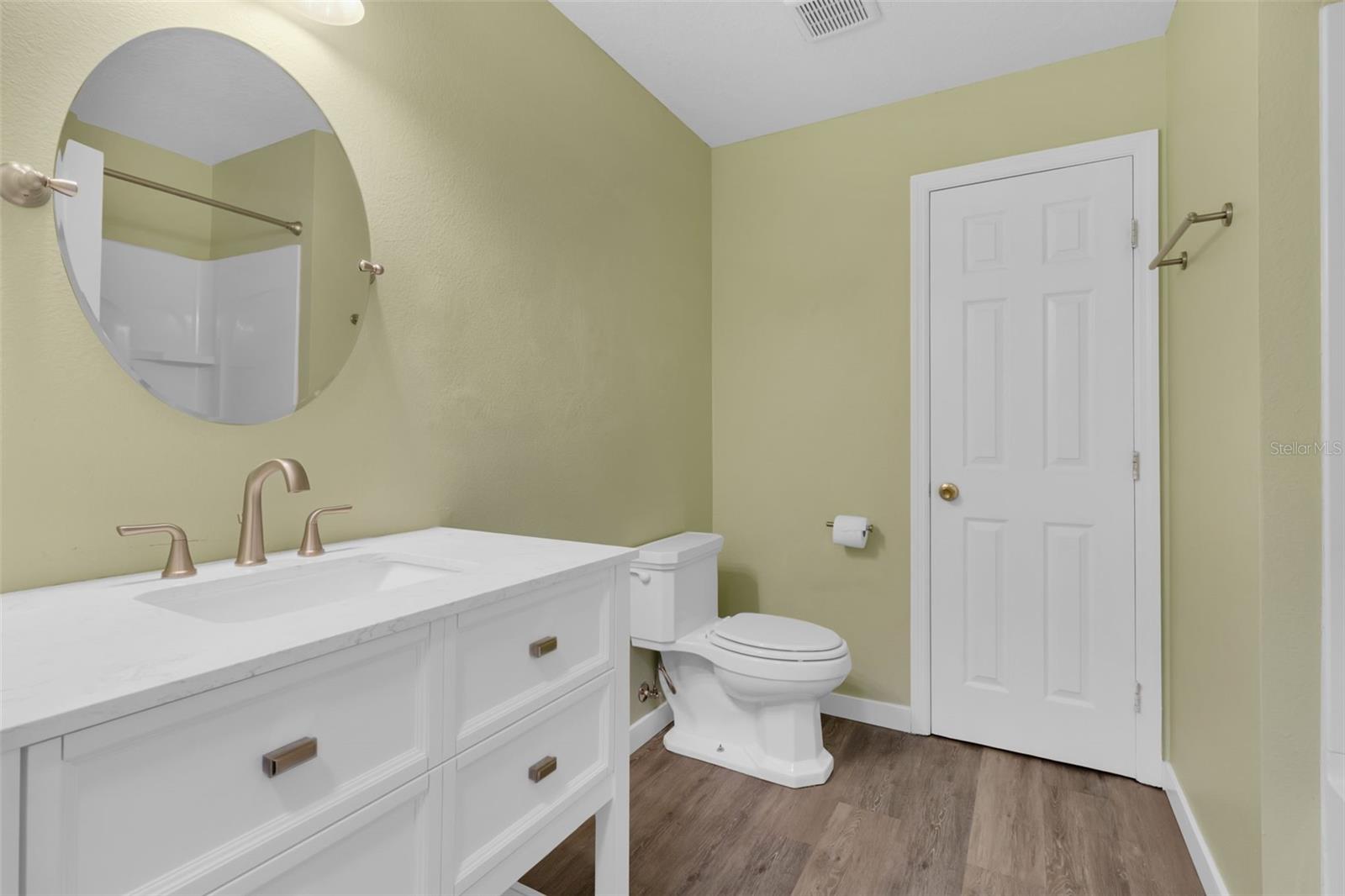 Image 28 of 53 For 126 San Carlo Road