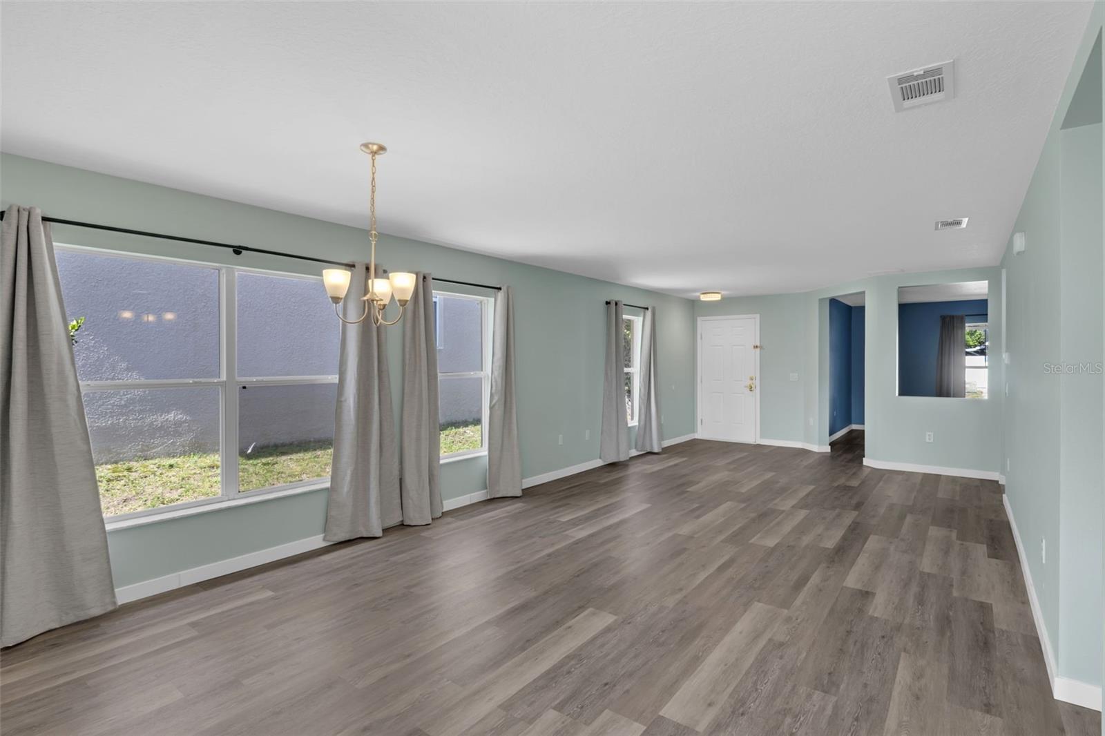 Image 7 of 53 For 126 San Carlo Road