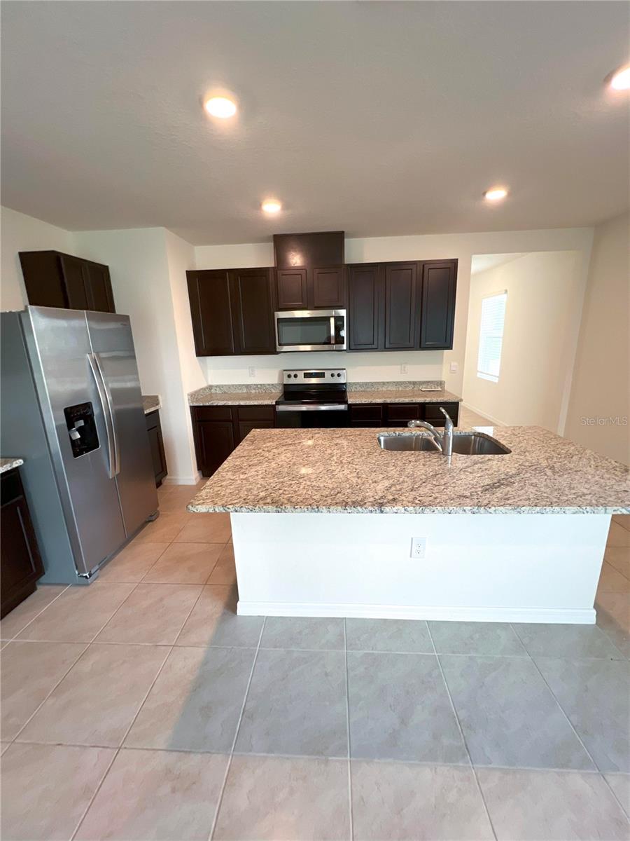 Image 10 of 17 For 3556 Sungrove Circle