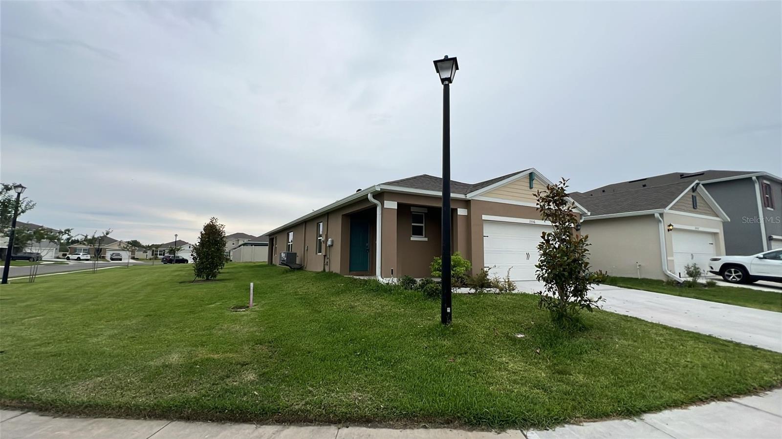 Image 8 of 17 For 3556 Sungrove Circle