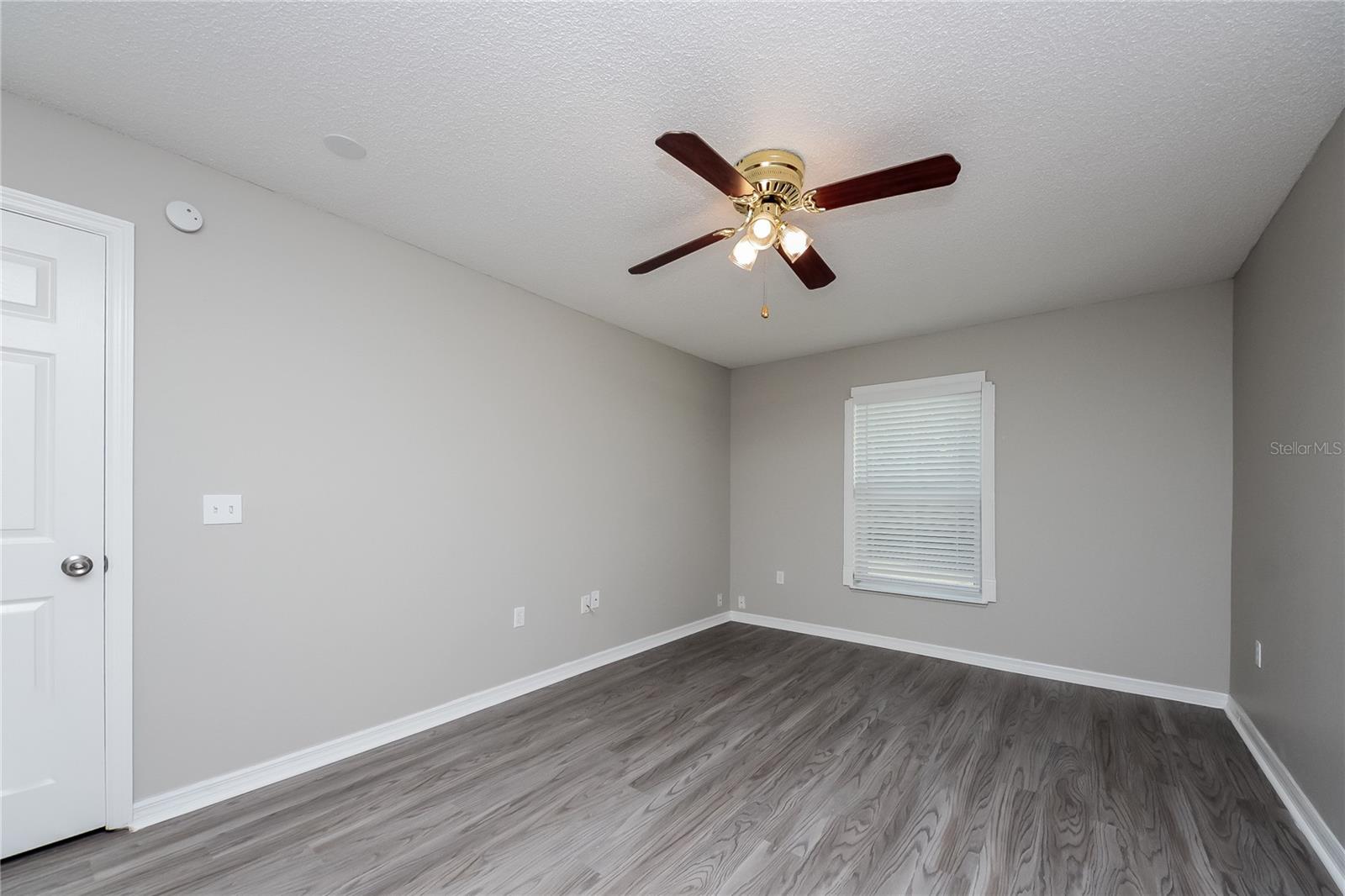 Image 10 of 16 For 2406 Askey Court