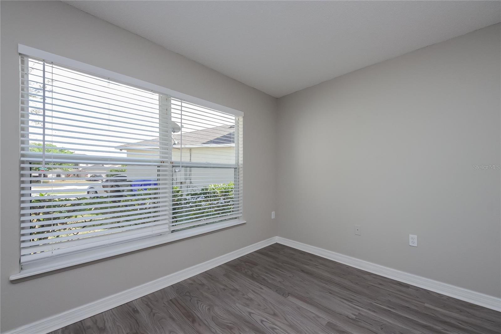 Image 12 of 16 For 2406 Askey Court