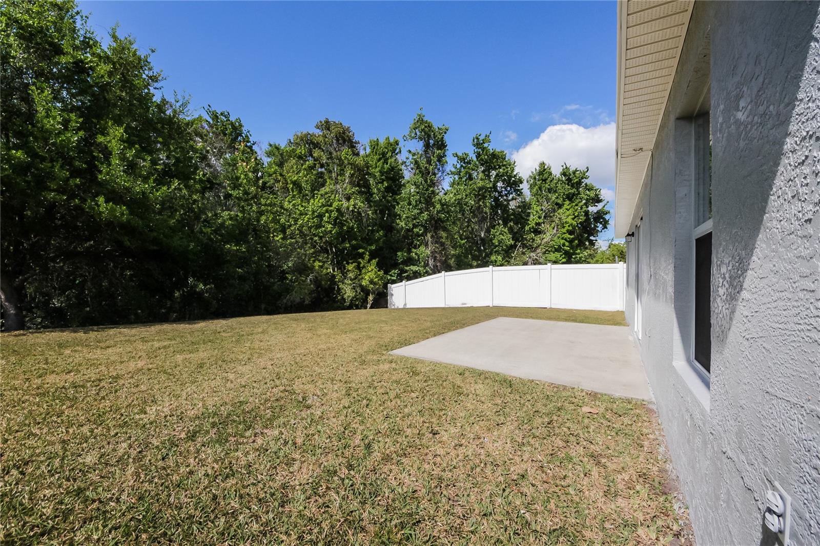 Image 15 of 16 For 2406 Askey Court