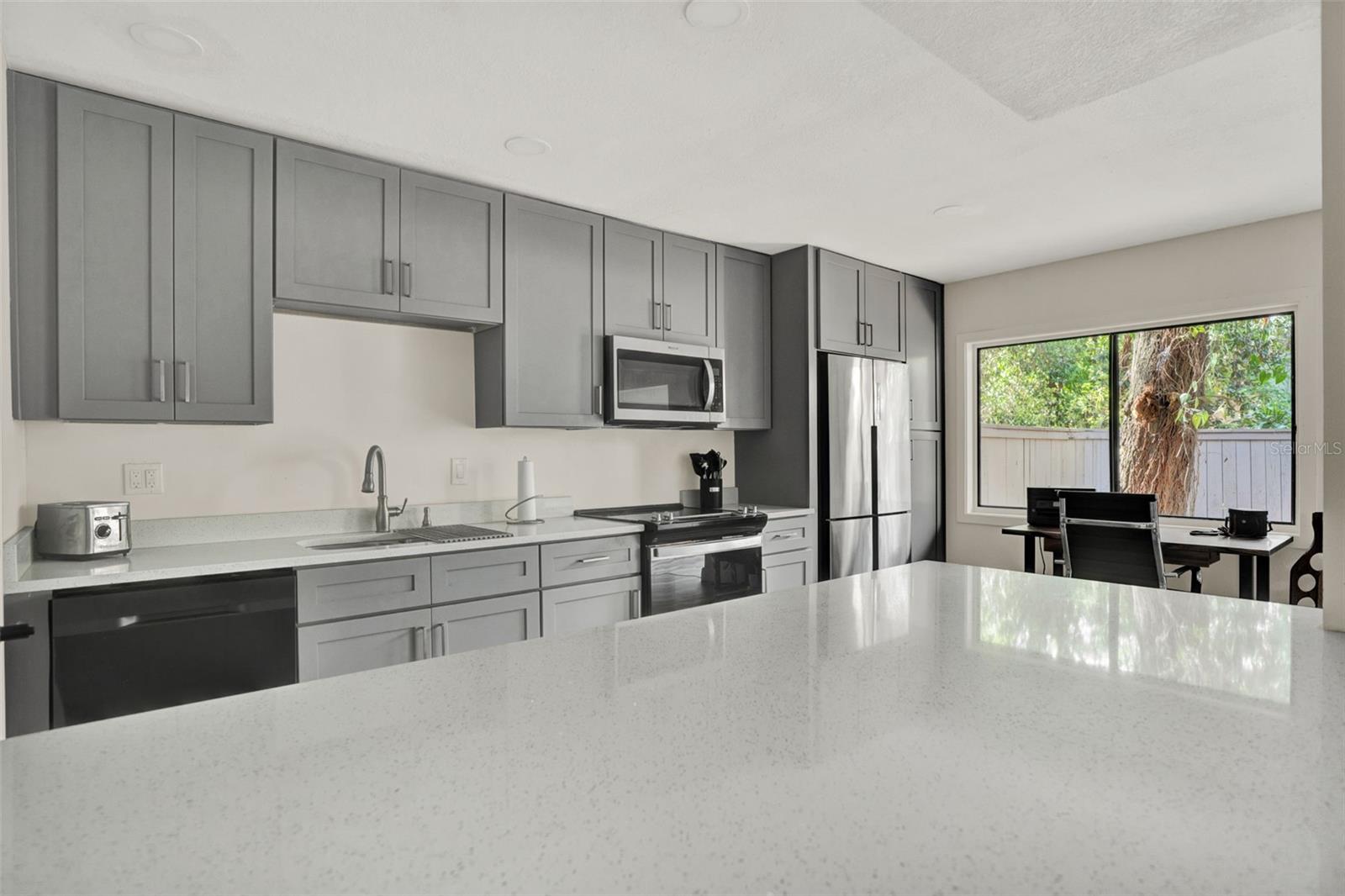 Image 13 of 47 For 109 Crown Oaks Way 109