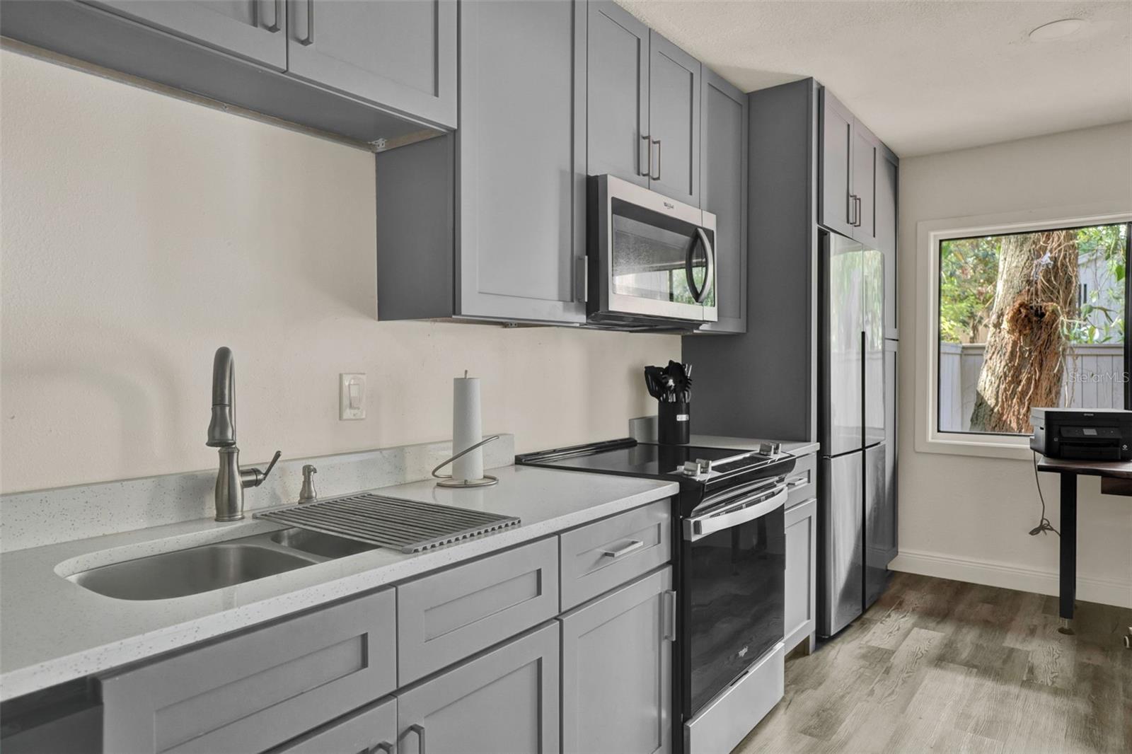 Image 14 of 47 For 109 Crown Oaks Way 109
