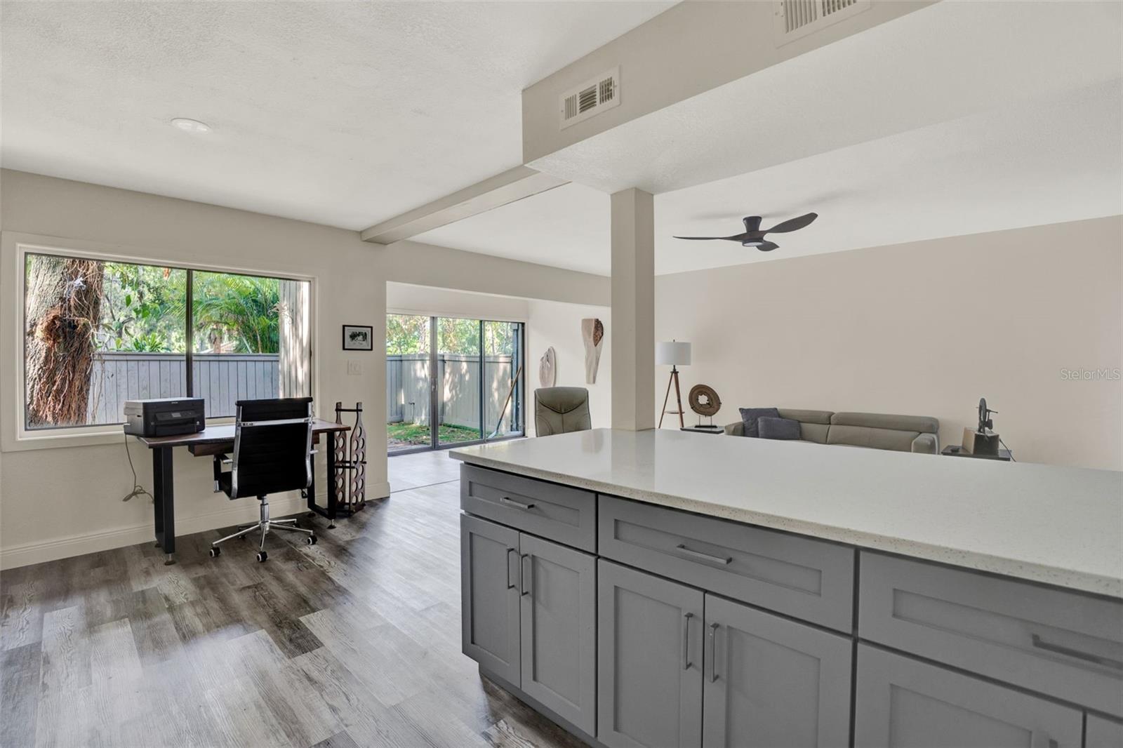 Image 15 of 47 For 109 Crown Oaks Way 109