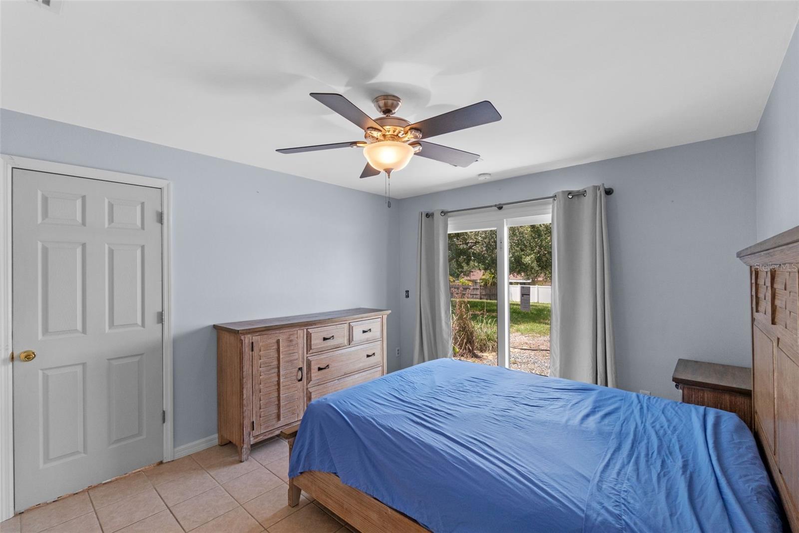 Image 15 of 43 For 10739 Lake Ralph Drive