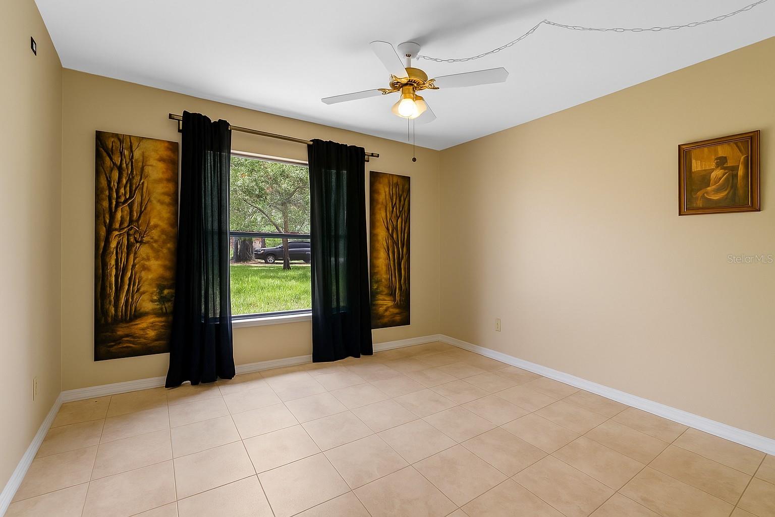 Image 19 of 43 For 10739 Lake Ralph Drive