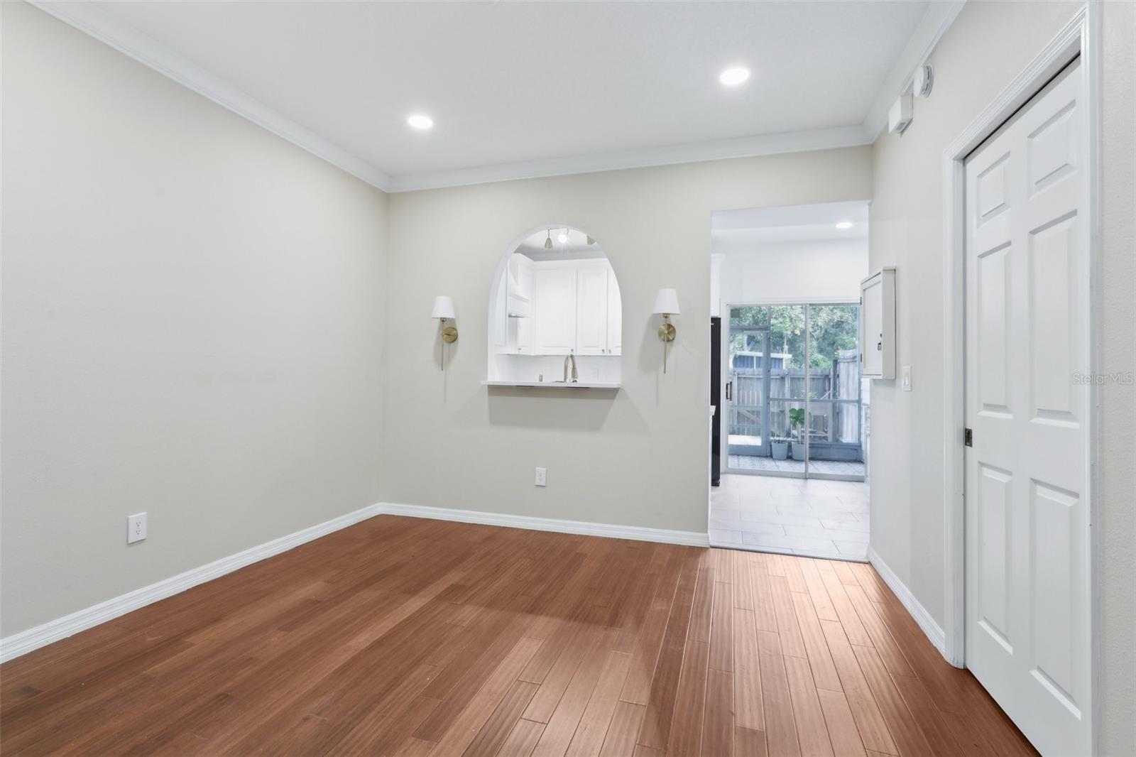 Image 15 of 42 For 2731 Penzance Street
