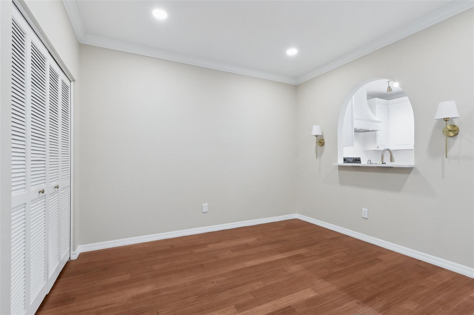 Image 16 of 42 For 2731 Penzance Street