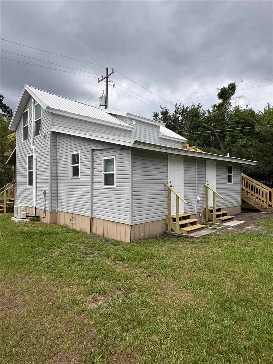 Image 2 of 16 For 1512 7th Street